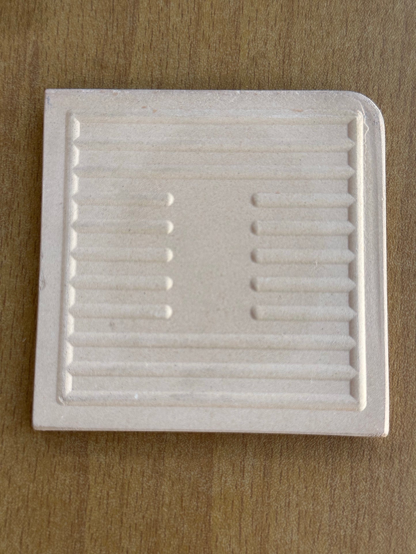 TILE: T0753-CU02 SN4389 BLNSE OUTCRNR 3X3  LIGHT BEIGE