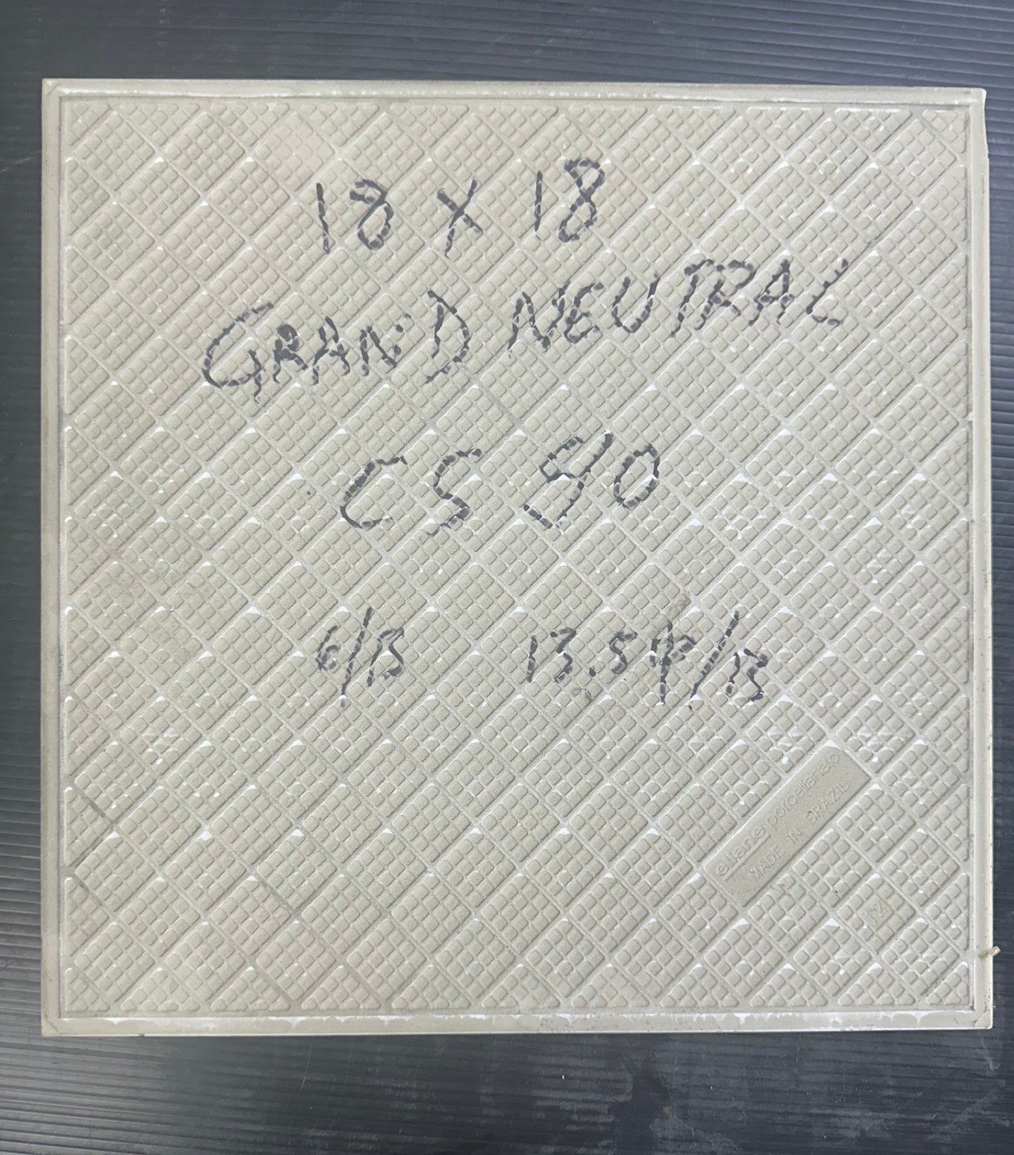 TILE: T641-CS90 FT 18X18 CITISCAPE GRAND NEUTRAL